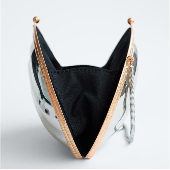 ZARA GLAM Silver and Gold Tone Clam Shell Crossbody
Bag - Picture 4 of 6